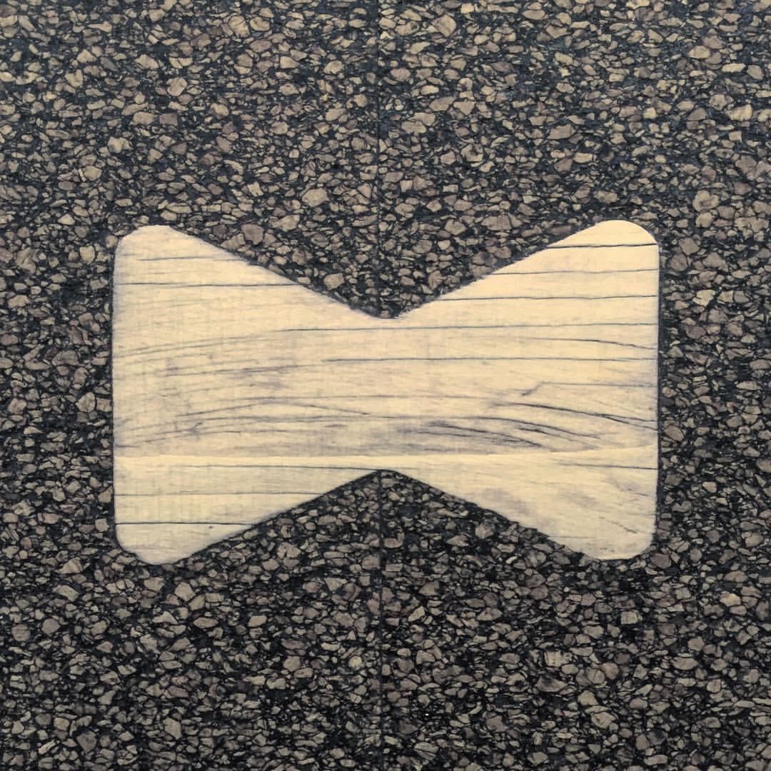 0759-s9npzalk-wooden-tie-dovetailjoint-bow-nanban-brixton-brown-black-square-image-paul-underwood-original-work.jpg