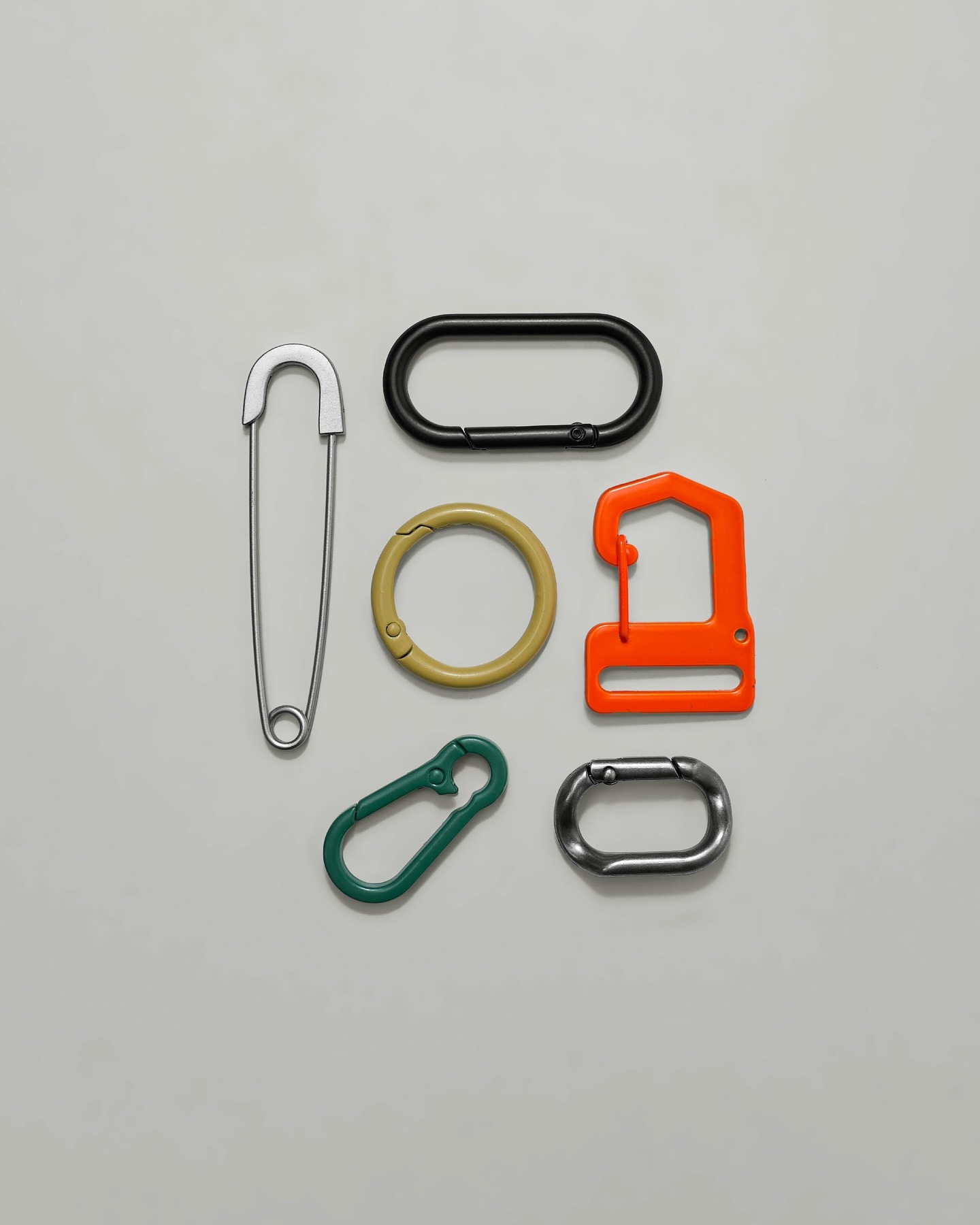 1634-multicolour-carabiner-hooks-product-layout-beige-white-portrait-reference-only.jpg