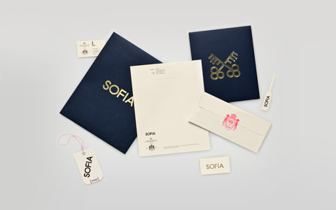 0056-anagrama-portafolio-sofia-por-pelli-clarke-architects-identity-type-typography-design-beautiful-white-grey-landscape-image-reference-only.jpg