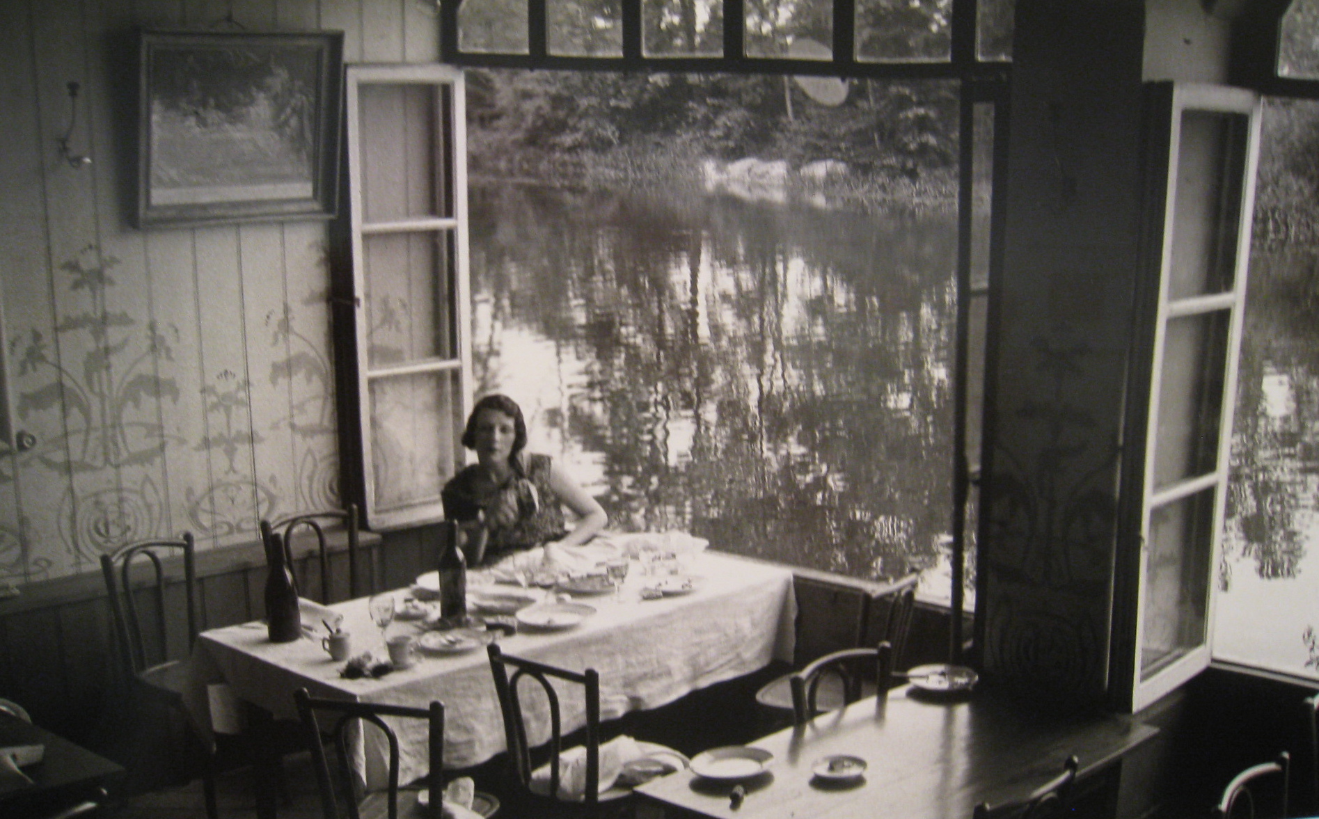 0275-jacques-henri-lartigue-black-white-french-june-september-photographer-painter-grey-beige-landscape-image-reference-only.jpg