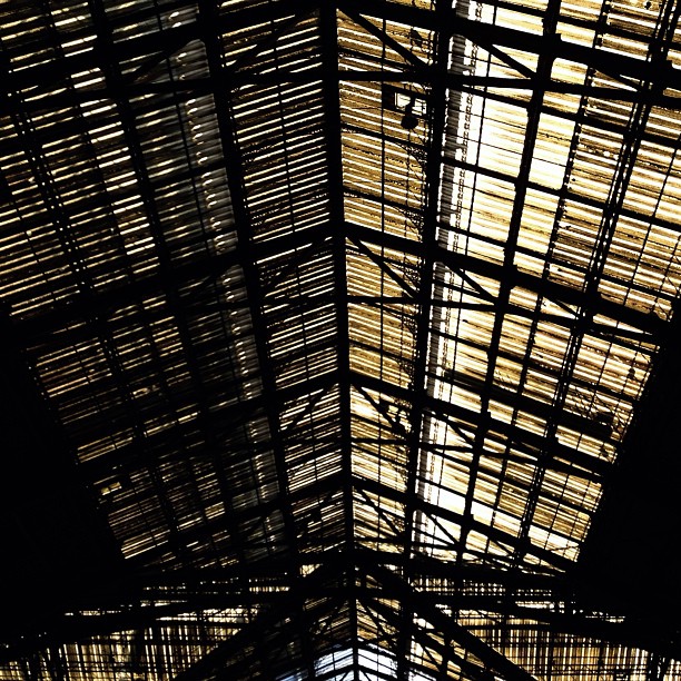 0259-eftqz8tarj-liverpoolstreet-latergram-roof-black-grey-square-image-paul-underwood-original-work.jpg