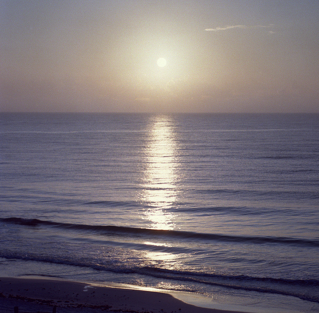 0345-paulunderwood-mexico-tulum-sunrise-reflection-water-beach-ocean-waves-good-morning-grey-brown-square-image-paul-underwood-original-work.jpg